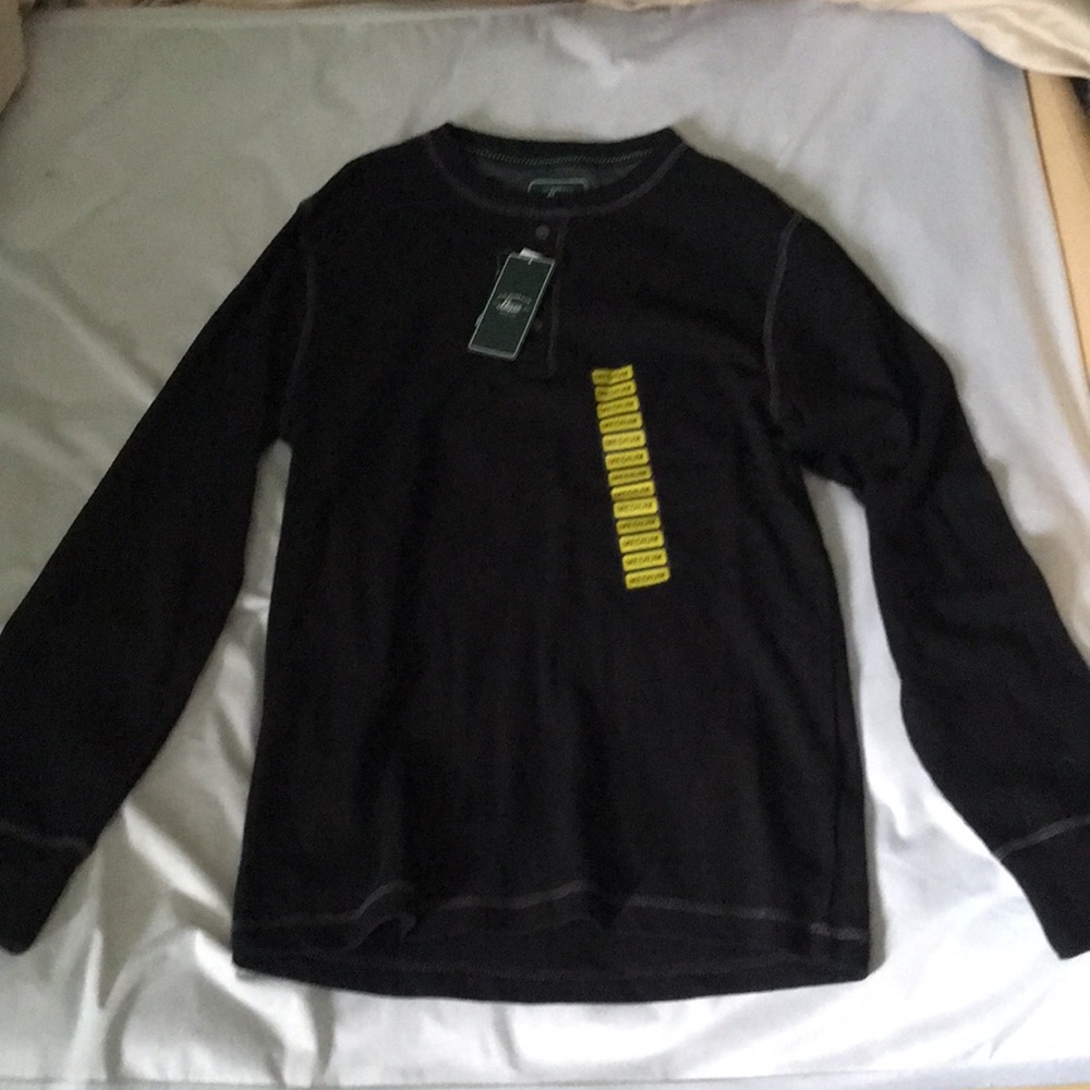 G.H. Bass & Co. Men’s Medium L/s thermal